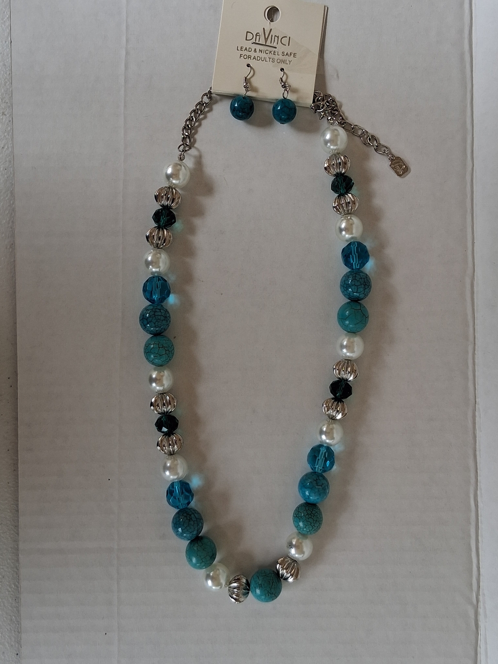 DaVinci Turquoise and Pearl Beaded Necklace with Matching Earrings
